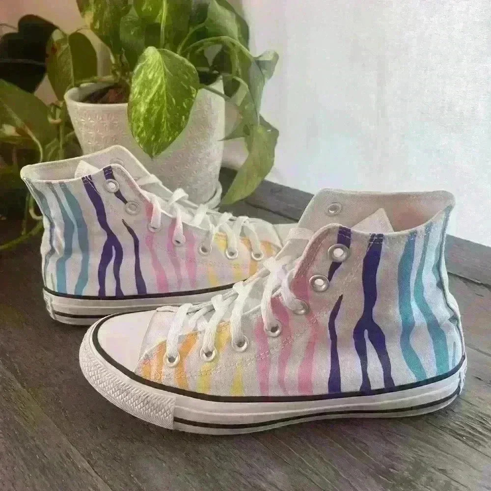 Converse Chuck Taylor MultiStrip Zebra Stripe Rainbow High Top Sneaker Women's 7 - Picture 3 of 10